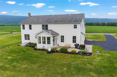 7844 Sassafras Rd, New Tripoli, PA 18066 - photo 3