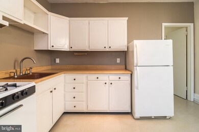 68 S Main St unit 2F, Doylestown, PA 18901 - photo 7