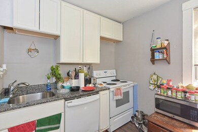 55 Raymond Marchetti St unit 57, Ashland, MA 01721 - photo 3