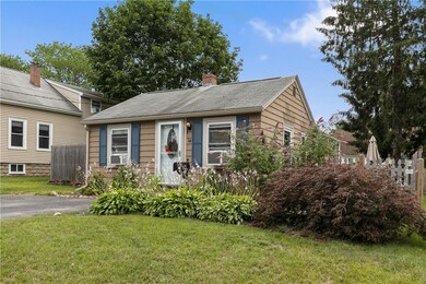 14 Minoru St, Smithfield, RI 02917 - photo 3