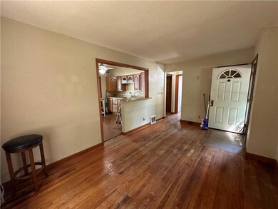 5625 New York Ave, Des Moines, IA 50310 - photo 4