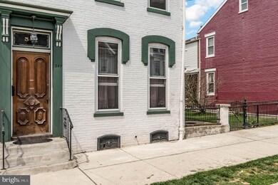 547 Walnut St, Columbia, PA 17512 - photo 3