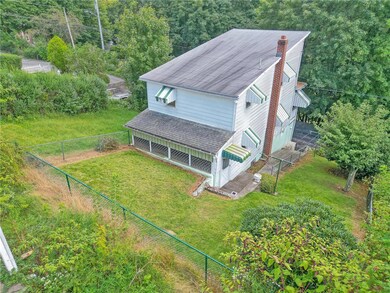 211 Franklin St, Tamaqua, PA 18252 - photo 4