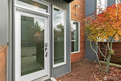 6641 Carleton Ave S unit B, Seattle, WA 98108 - photo 3