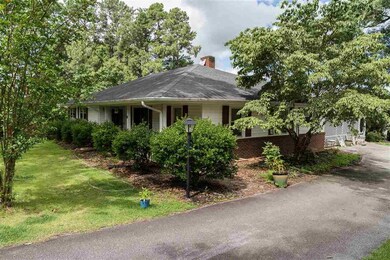 16 Wofford St, Inman, SC 29349 - photo 3