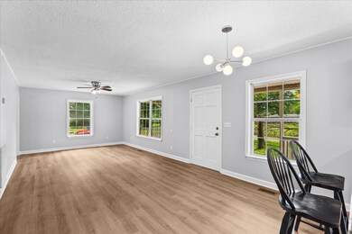 724 Shelly Ln, Rossville, GA 30741 - photo 4