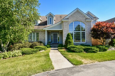 002-photo-front-view-6055022