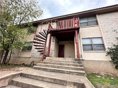 906 N Lbj Dr unit 6, San Marcos, TX 78666 - photo 3