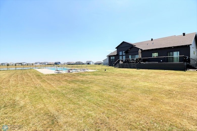 Backyard1_3