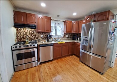 51 Fulton St unit 1, Lowell, MA 01850 - photo 4