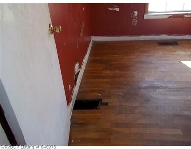 706 W Sequoyah St, Muldrow, OK 74948 - photo 6