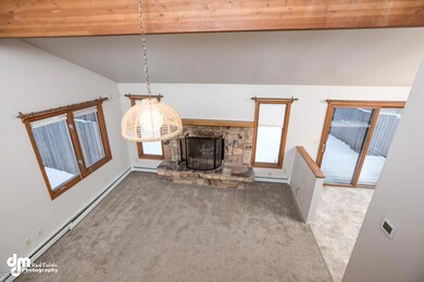 18.   Main_Room