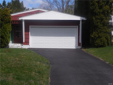 oversized garage is attached to the spacious 3 sea