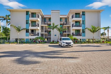 1795 Middle Gulf Dr unit C-103, Sanibel, FL 33957 - photo 3