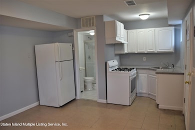 233 Taylor St unit 2, Staten Island, NY 10310 - photo 6