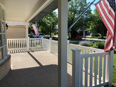 3926 Michael Ln, Glenview, IL 60026 - photo 4