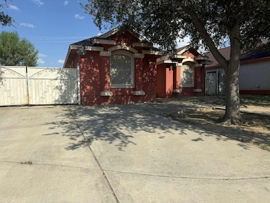 2640 Comal Loop, Laredo, TX 78046 - photo 2