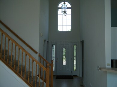 2-story front entry