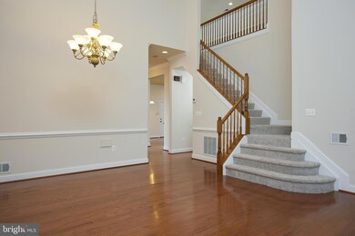 13121 Brooktree Ln, Laurel, MD 20707 - photo 6