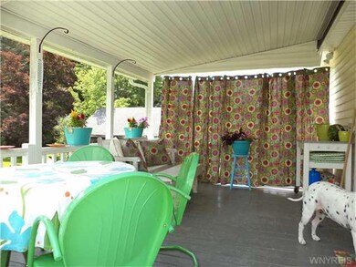 Porch - Open