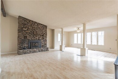 17 Eaton Cir, Bella Vista, AR 72715 - photo 5