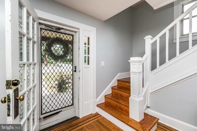 801 Woodsdale Rd, Catonsville, MD 21228 - photo 5