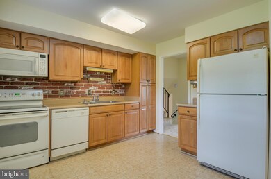 7404 Forrester Ln, Manassas, VA 20109 - photo 6