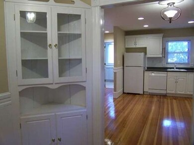 355 Osgood St, North Andover, MA 01845 - photo 5