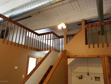 633 Mckinley St unit 102, Hazleton, PA 18201 - photo 5