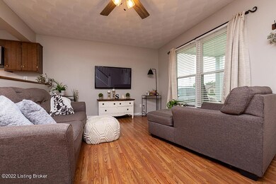 395 Newman Way, Mount Washington, KY 40047 - photo 4