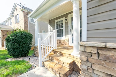 117 Smart Ct, Clayton, NC 27520 - photo 2