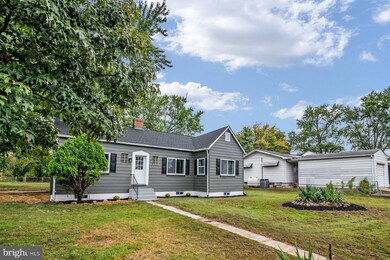 1237 Rock Hill Rd, Pasadena, MD 21122 - photo 4