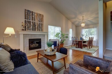 Vaulted ceiling in living & dining rooms