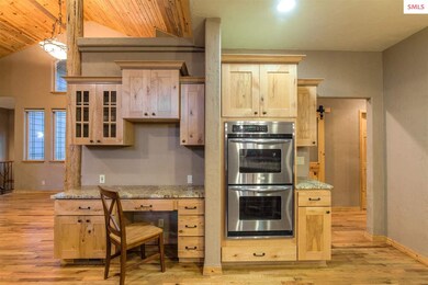 Planning desk and double convection overs offer fu