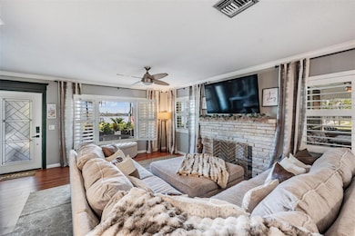 302 Whitcomb Blvd, Tarpon Springs, FL 34689 - photo 5