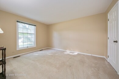 2151 Berkley Ct unit 101C, Naperville, IL 60565 - photo 4