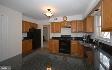 5 Peach Leaf Ct, North Potomac, MD 20878 - photo 3