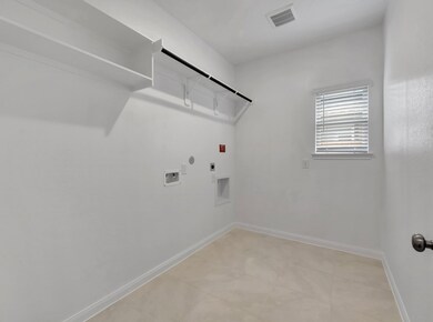 6919 Ventura Dr, Rosharon, TX 77583 - photo 4