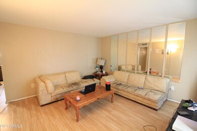 4661 W Desert Crest Dr, Glendale, AZ 85301 - photo 3