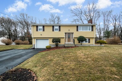 24 Whippoorwill Dr, Shrewsbury, MA 01545 - photo 3