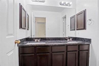 206 Elmcrest Dr, Murphy, TX 75094 - photo 5