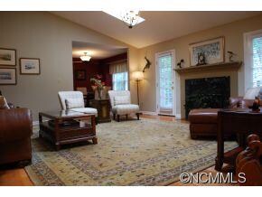 Vaulted Ceilings / Skylights