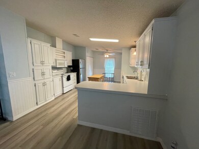 9439 Big Apple Ln unit 702, Lakeland, FL 33810 - photo 3