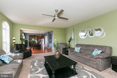 9009 Erimike Ct, Randallstown, MD 21133 - photo 5