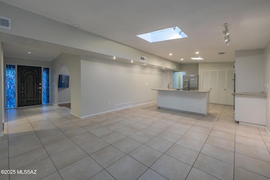 5802 N Camino Arizpe, Tucson, AZ 85718 - photo 7