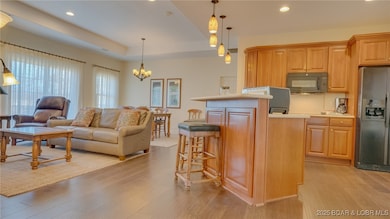 19 Via Pendio Dr unit 19, Sunrise Beach, MO 65079 - photo 4