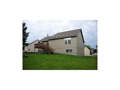 4810 Marion St, Shawnee, KS 66218 - photo 2