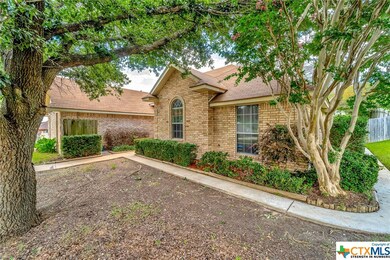 708 Mueller St, Copperas Cove, TX 76522 - photo 3