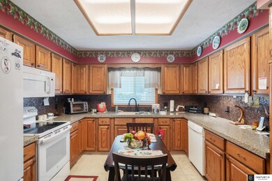 1310 Edgewood Blvd, Papillion, NE 68046 - photo 5