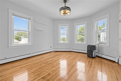 39 Evergreen St unit 2, Providence, RI 02906 - photo 3